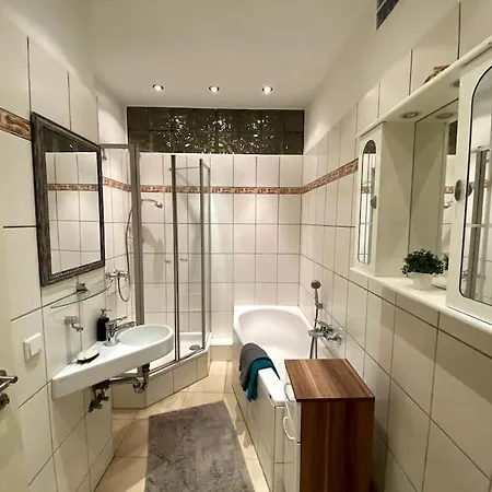 Cosy & Flat Near Center * Düsseldorf