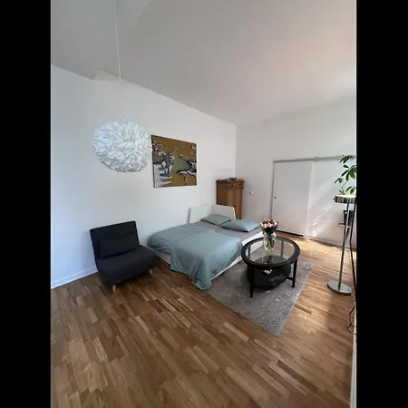 Cosy&central Flat Near Center *