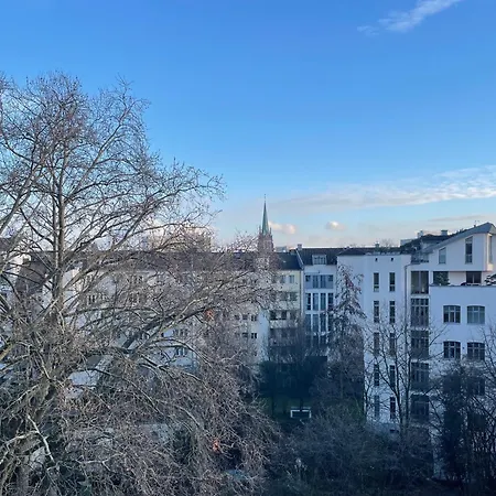 Cosy&central Flat Near Center